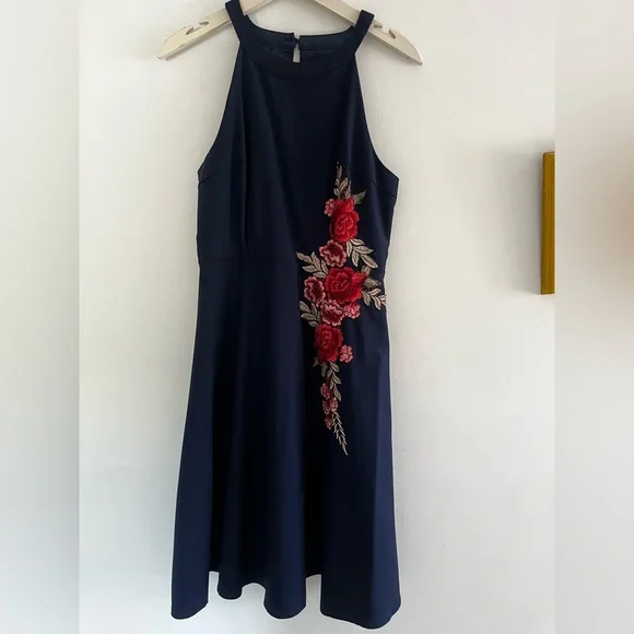 Liza Luxe ModCloth navy embroidered dress NWT - Picture 11 of 14